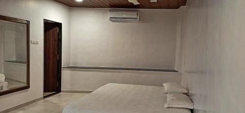 Villa 406 Dr Wade with Private Pool and Gazebo in Royal Palms Mumbai