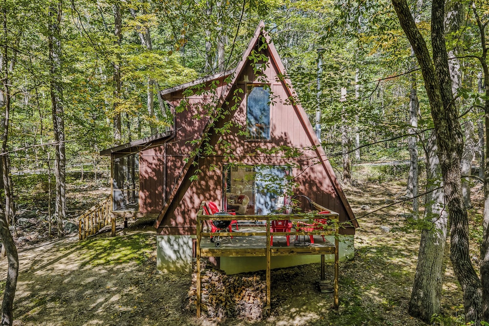 Cozy And Quaint — Berkeley Springs