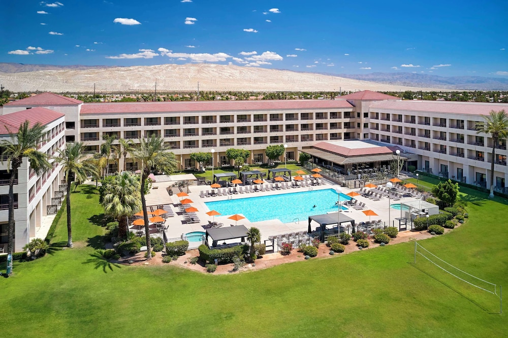 DoubleTree by Hilton Hotel Golf Resort Palm Springs - featured photo