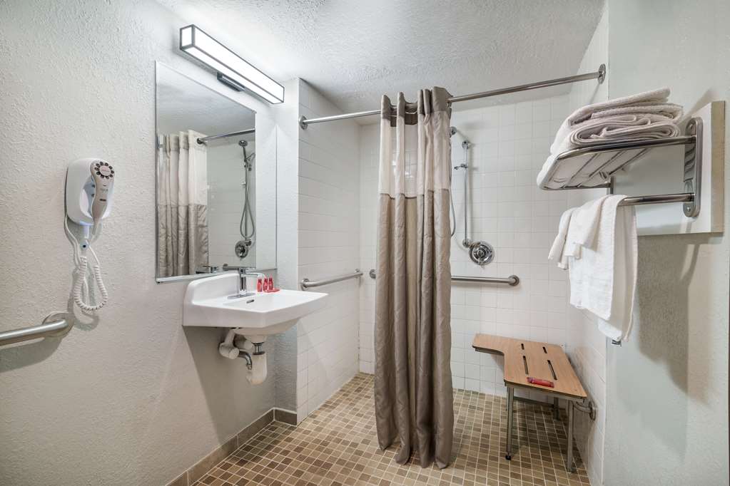 SureStay by Best Western Lewiston Auburn Area - photo 28