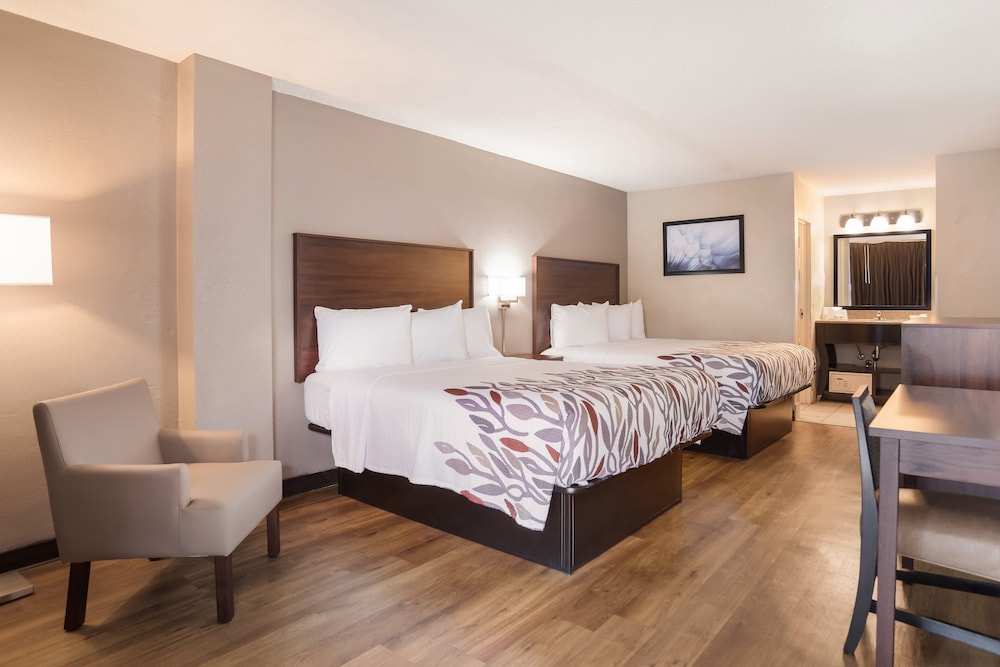 Red Roof Inn Baltimore South Glen Burnie - photo 8