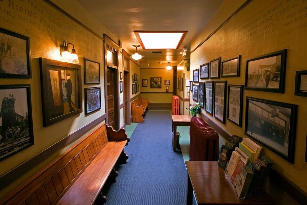 McMenamins Olympic Club - photo 2