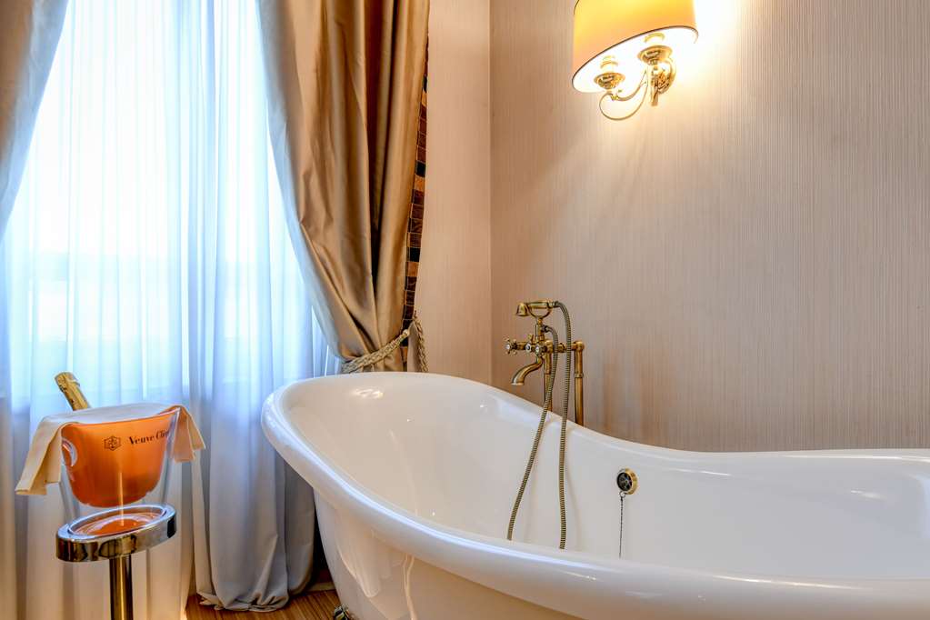 Hotel Master — Brescia — photo 4