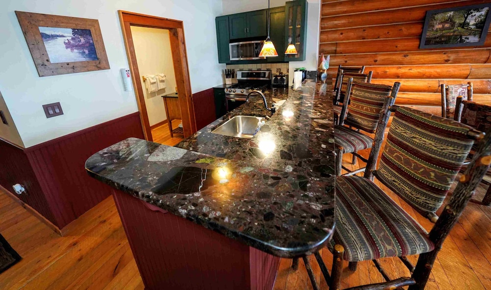 Ampersand Bay Resort - photo 85