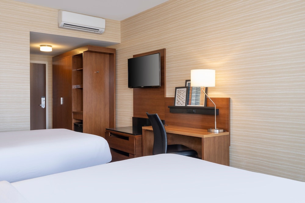Fairfield Inn & Suites Los Angeles LAX El Segundo - photo 12