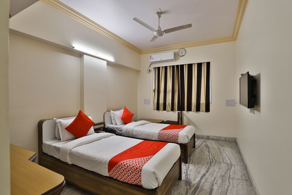 Hotel Sha inn by OYO Rooms in Bharuch, India
