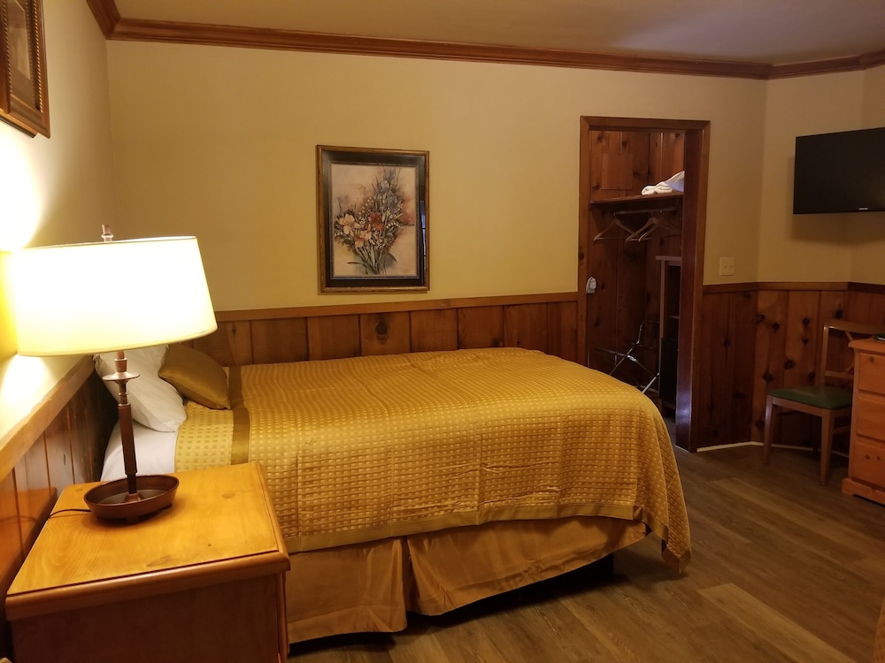 Kernville Inn - photo 11