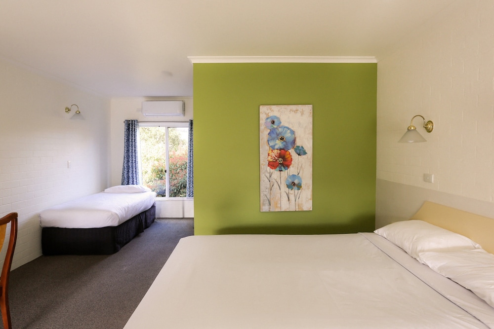 Hepburn Springs Motor Inn - carbon neutral hotel in Daylesford