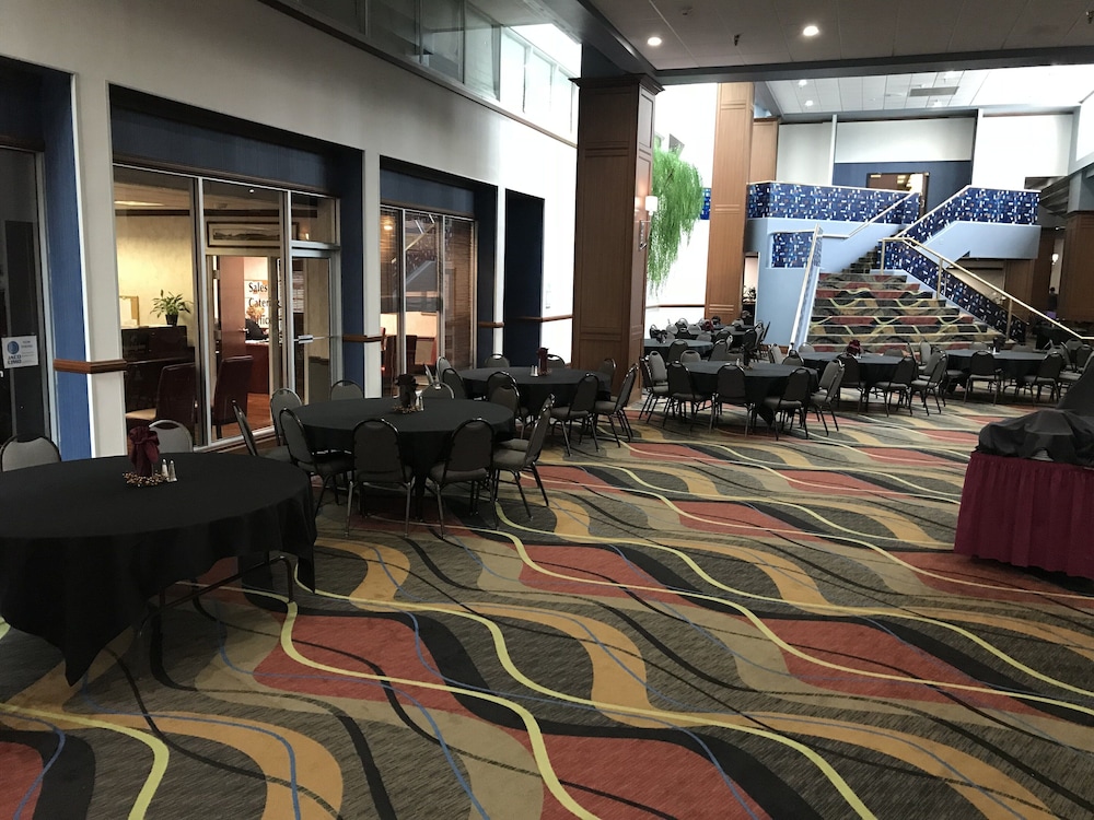Holiday Inn Louisville East Hurstbourne by IHG - photo 66