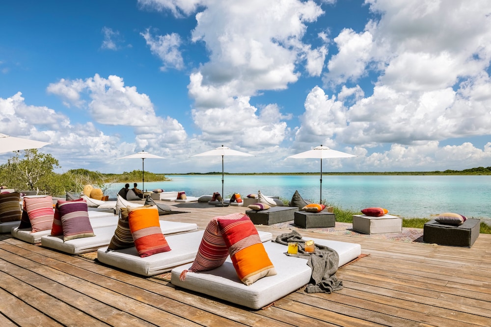 Sundeck