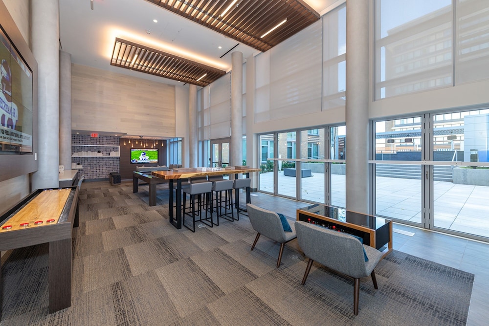 Global Luxury Suites Crystal City - photo 107