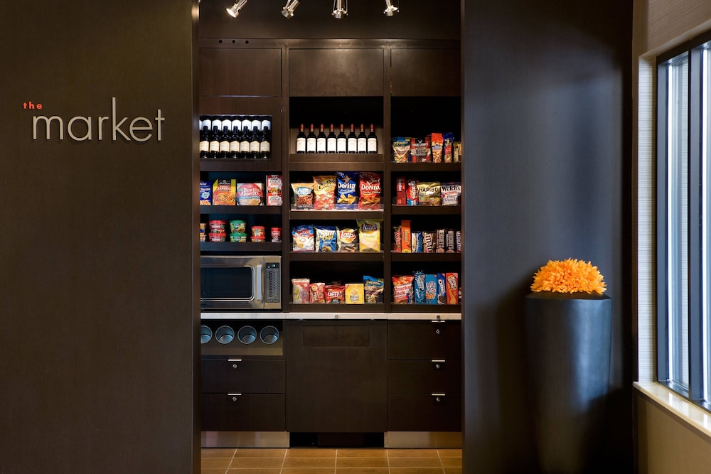Courtyard by Marriott Newark Silicon Valley - photo 36