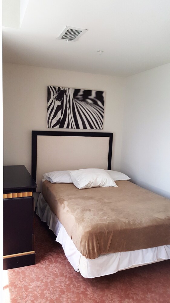 The Pittsfield Hotel Apartments Suites - photo 47