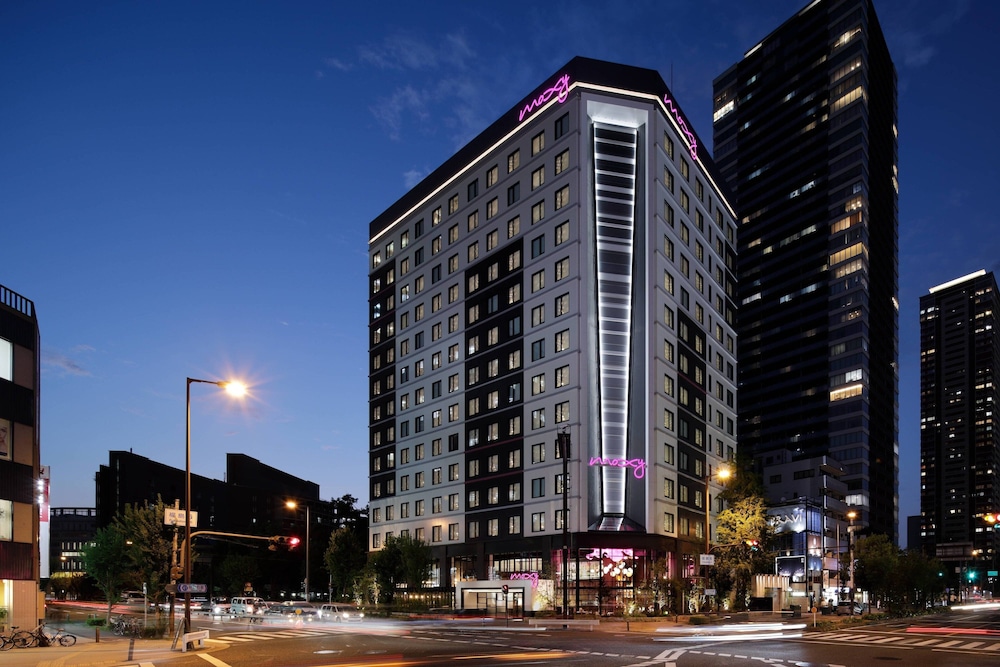 Moxy Osaka Umeda - carbon neutral hotel in Osaka