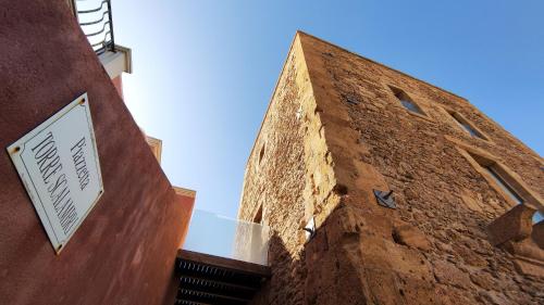 Dimora Storica Torre Scalambri — Santa Croce Camerina