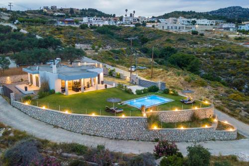 High View Villa — 4-Star Luxury Hotel in Afantou, Greece