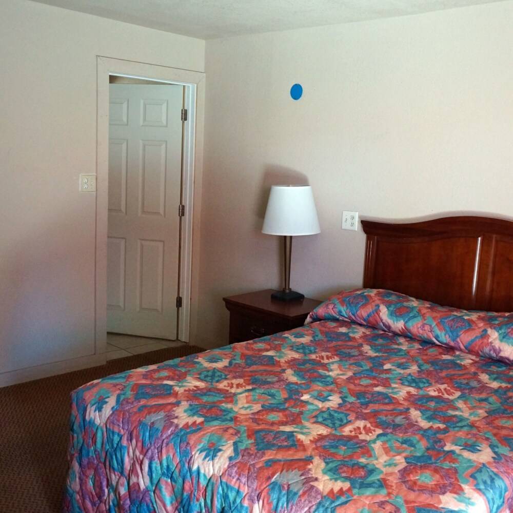 White Mountain Motel - photo 10