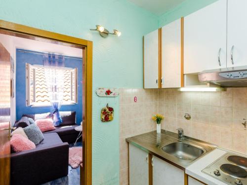 Guest House Avdic Superior Studio Apartment with Balcony and Sea View