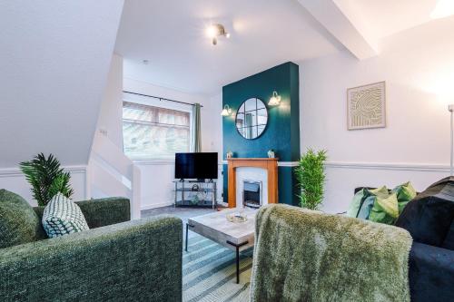 Quiet and Comfortable Home — 4-Star Luxury Hotel in Warrington, United Kingdom