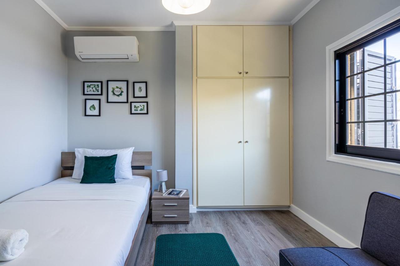 Peale’s 2 Bedroom Apartment in Mackenzie