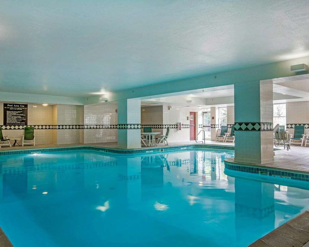 Comfort Inn & Suites Near Burke Mountain - photo 31