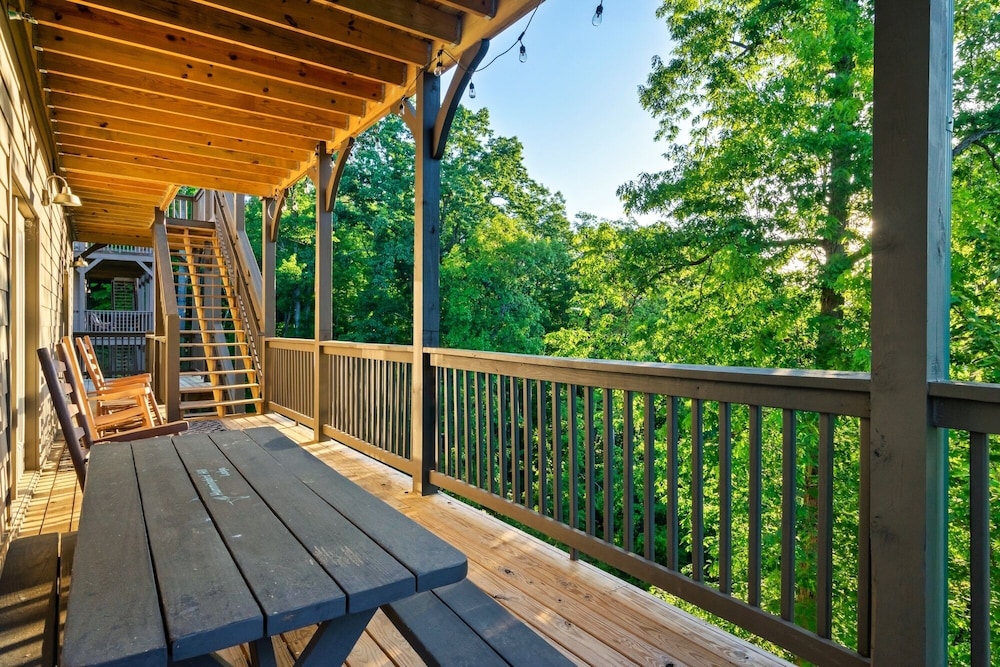 Hummingbird Hill Vista Pool HotTub View - photo 62