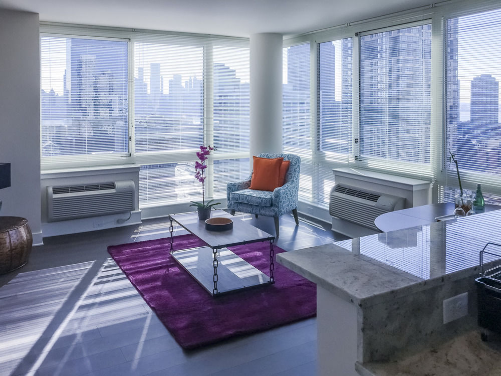 Dharma Home Suites JC at Grove St. II — 4-Star Luxury Hotel in Jersey City, United States