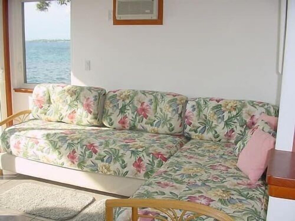Kona Bay Seaclusion Oceanfront By Redawning — Kailua Kona