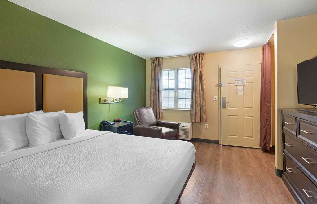 Extended Stay America Select Suites Newport News Oyster Pt - photo 15