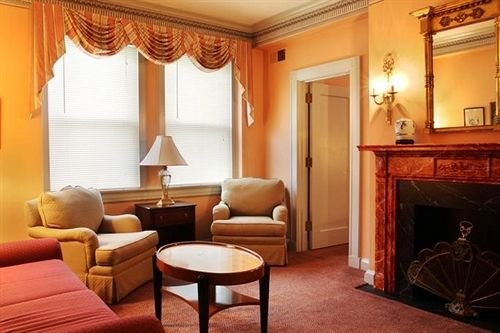 Hopkins Inn - last minute hotel in Baltimore