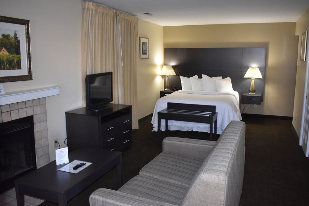 Hawthorn Suites by Wyndham Miamisburg Dayton Mall South - photo 30