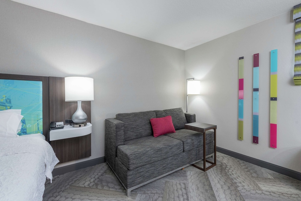 Hampton Inn Tampa Veterans Expwy - photo 16