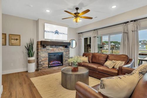 Idle Time at Table Rock Lake in Branson, United States