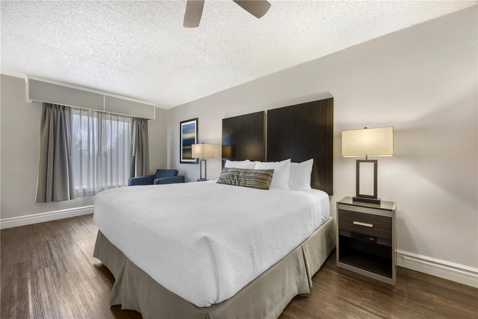 Best Western Pier Point Inn - photo 13
