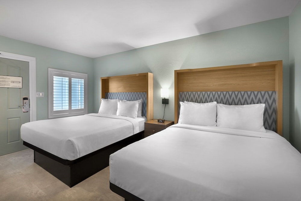Seaside Inn Oceanfront - photo 14
