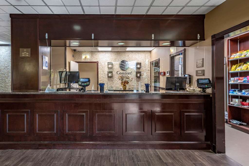 Comfort Inn Syosset Long Island - photo 3