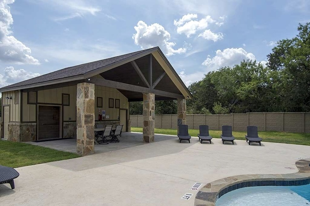 Old Mills Resort OM A11 2 Bedroom Condo by RedAwning - photo 17