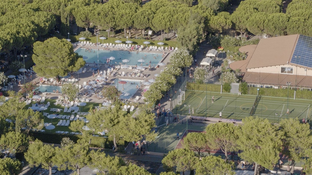 Victoria Mobilehome Tortoreto Lido — 4-Star Luxury Hotel in Tortoreto, Italy