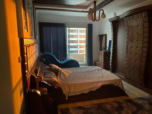 Apartment in SeaView Tower Loran