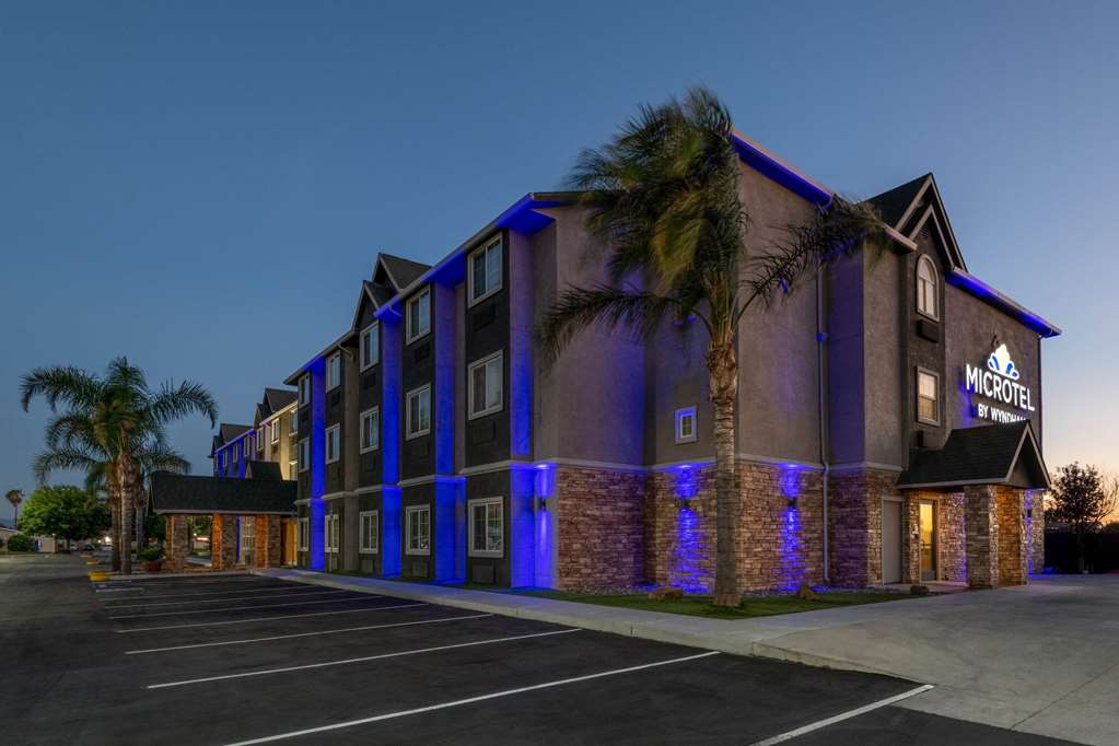 Microtel Inn & Suites by Wyndham Tracy - photo 7