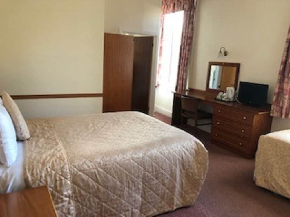 Ocean View Hotel — Bournemouth — photo 2