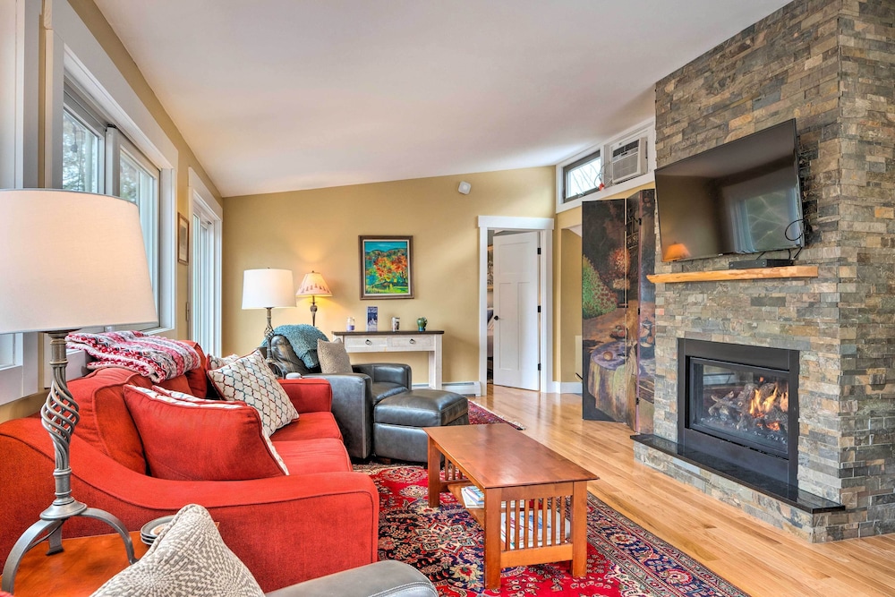 Cozy Home with Sauna Mins to Stowe Mountain Resort - photo 17