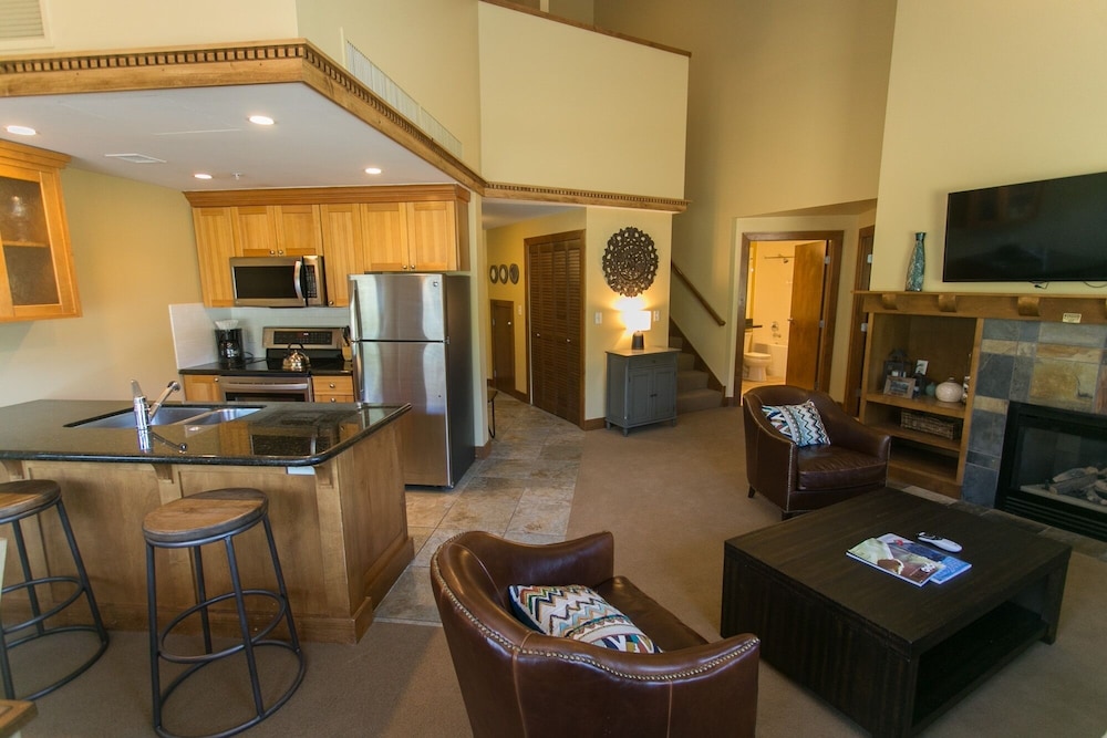 Sundial B507 Park City — 4-Star Luxury Hotel in Bridgeport, United States