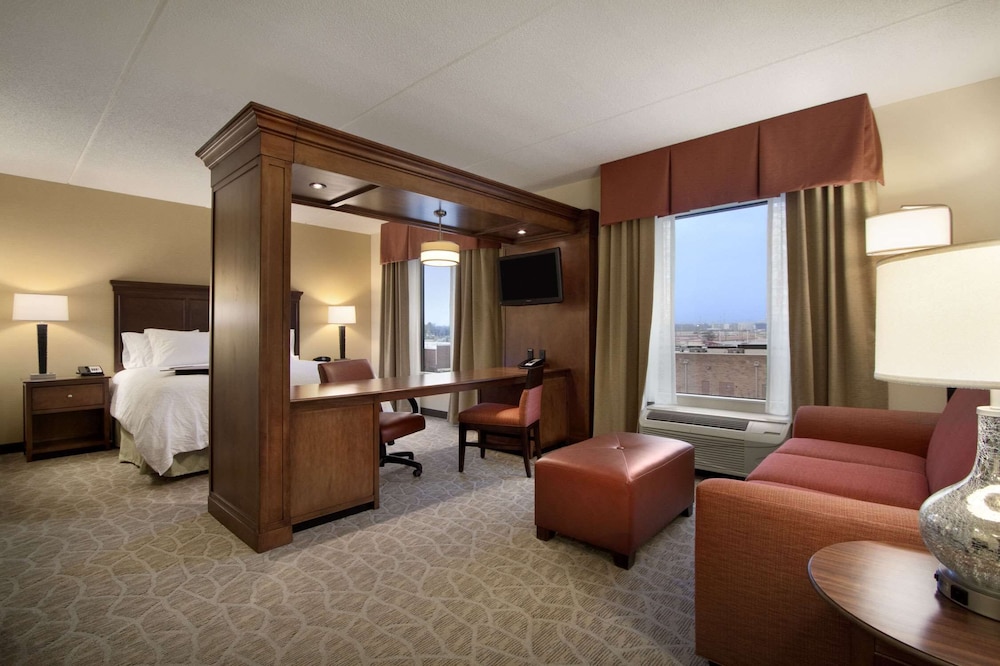 Hampton Inn & Suites Charles Town - photo 12