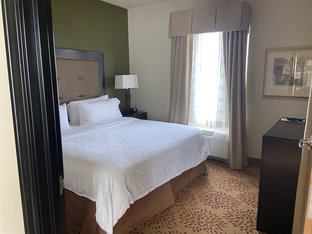 Holiday Inn Express & Suites Silt Rifle by IHG - photo 40