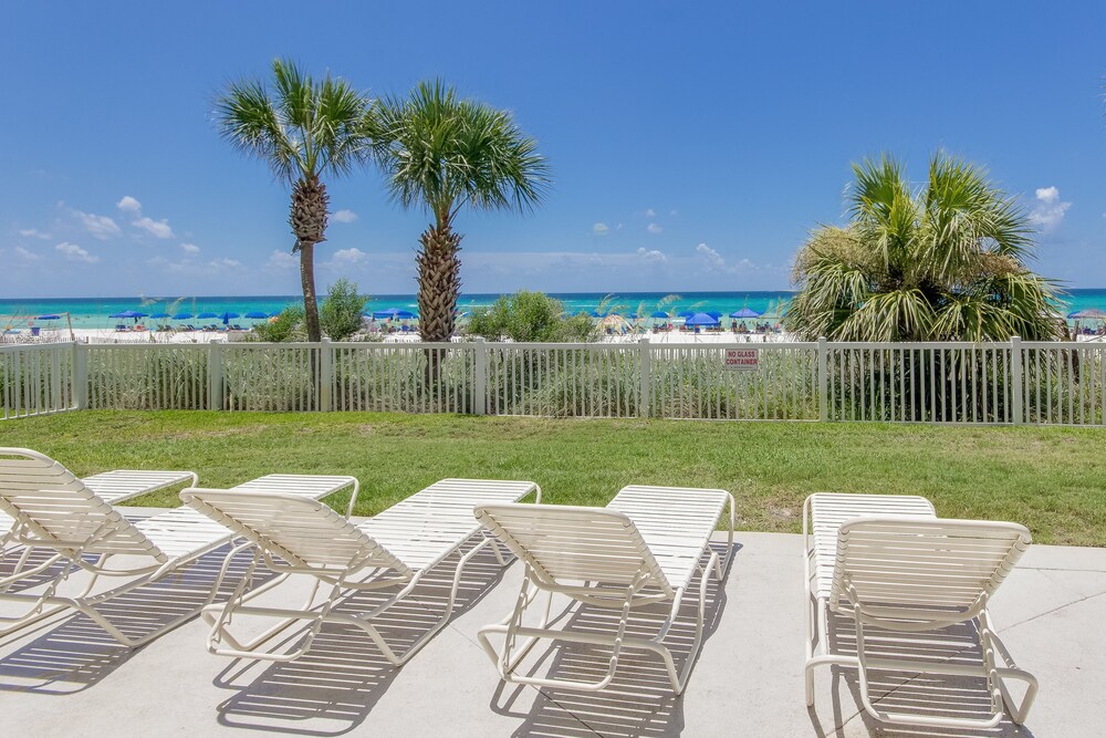 Long Beach 4 1007E 556192 by RedAwning - photo 34