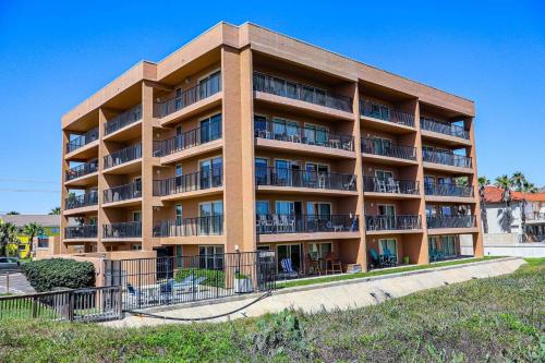 Seagull 101 Condominium Condo — 4-Star Luxury Hotel in South Padre Island, United States