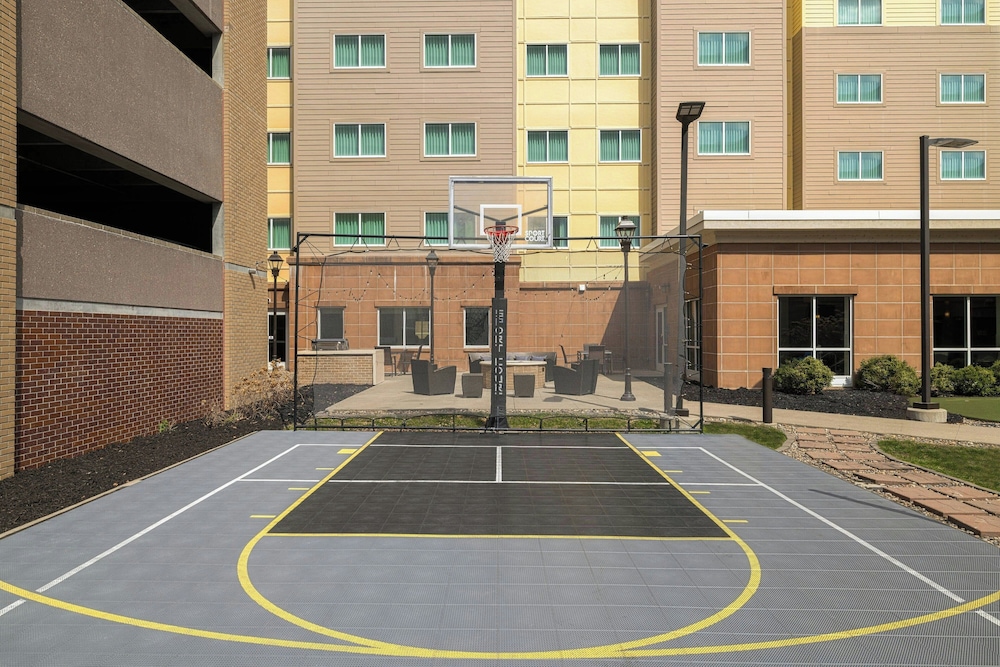 Residence Inn Des Moines Downtown - photo 24