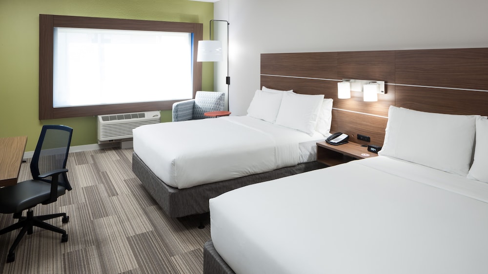 Holiday Inn Express & Suites Orlando at SeaWorld by IHG - photo 8