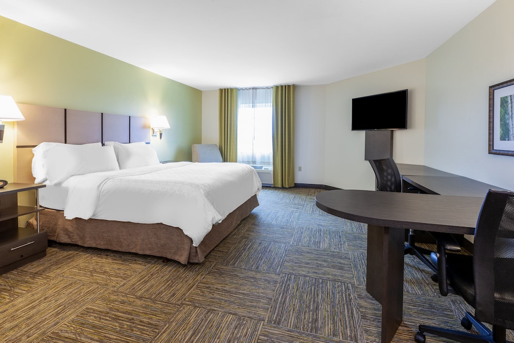 Candlewood Suites Kalamazoo Se by IHG - photo 7